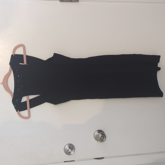 BCBG black bandage style dress with jeweled neckline, size large - Picture 6 of 6